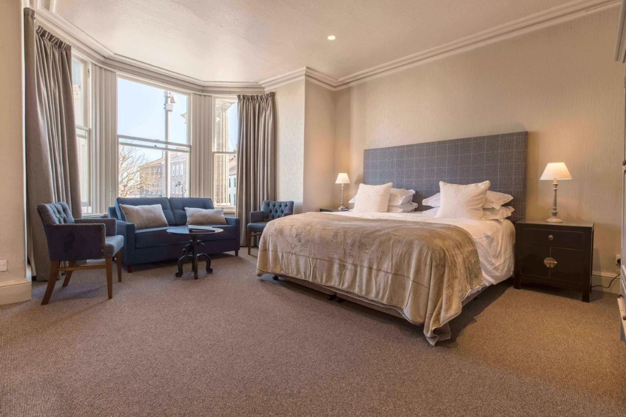 קאסלטאון The George Hotel מראה חיצוני תמונה
